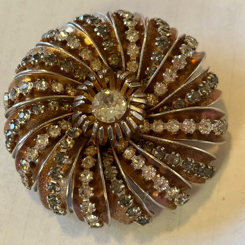 Exceptional Vintage Hobe Sunburst Brooch